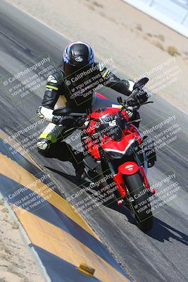 media/Jan-18-2024-Racers Edge (Thu) [[008952c709]]/B Group/Session 2 (Turn 15 Inside)/